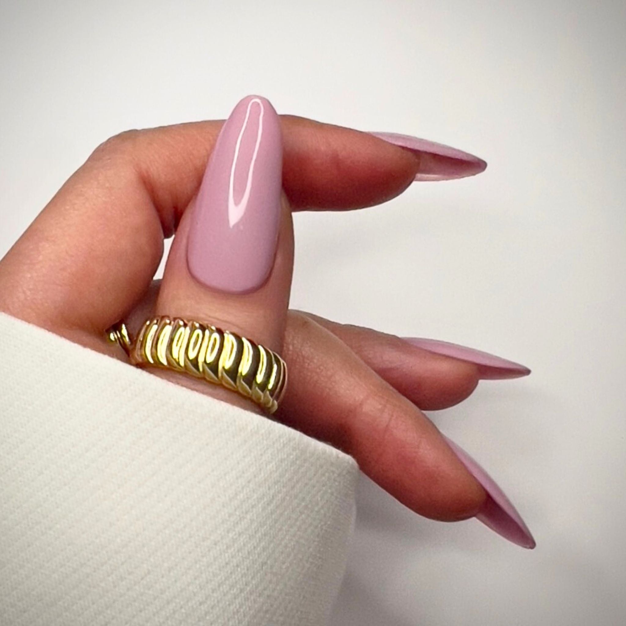 Taupe Whisper
